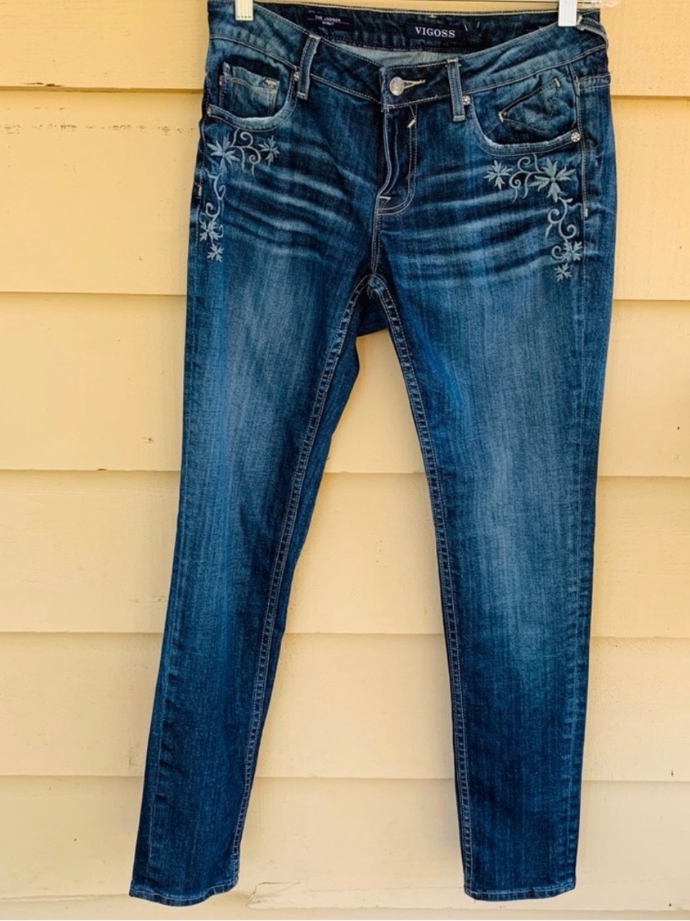 Vigoss Women's Skinny Jeans - Blue with Light Blue Embroidery